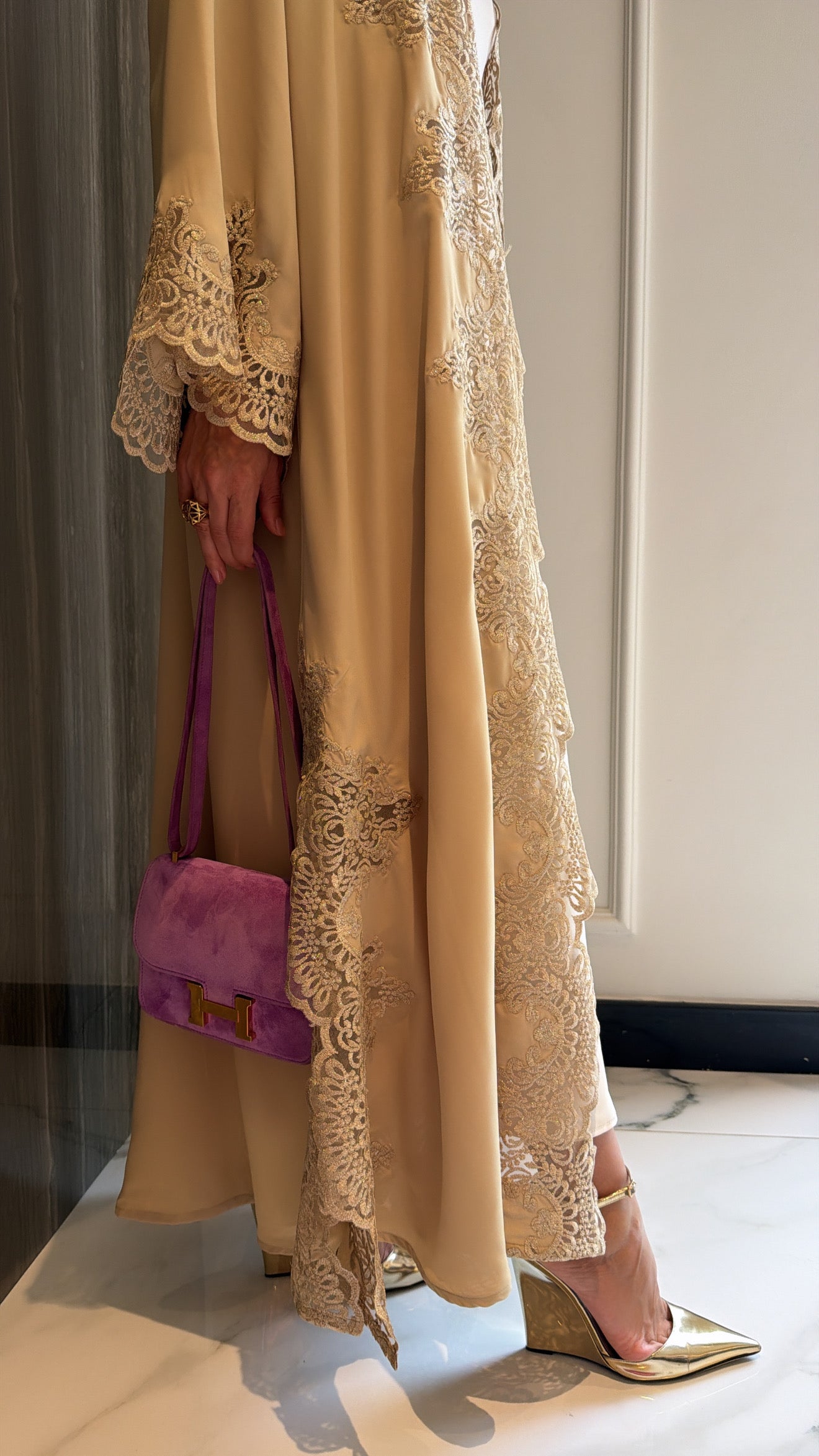 Beige Shimmer Dantelle